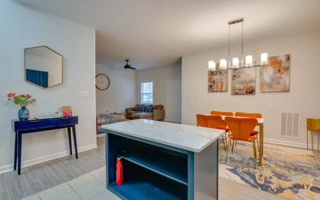 Modern Atlanta Vacation Rental: 6 Mi to Downtown!