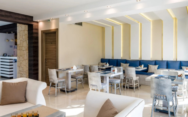 Lagaria Hotel & Apartments