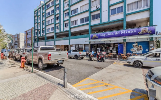 Cozy Apt 350m From Praia do Forte Ecf0306