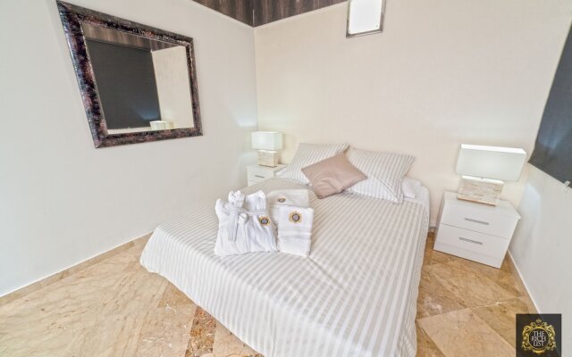 Banus Beach Apartments