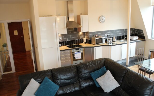 Spacious 2 Bed Newcastle City Centre Apartment