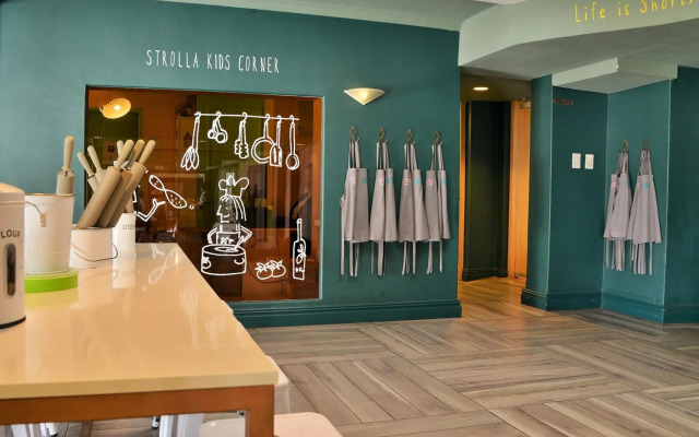 Peninsula All-Suite Hotel by Dream Resorts
