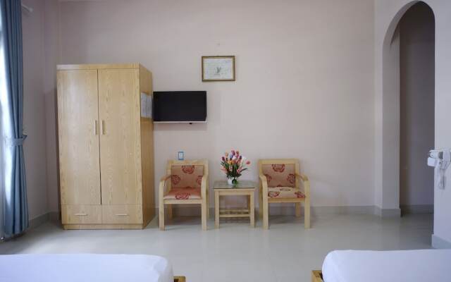 OYO 987 Thanh Thanh Nhan Hotel