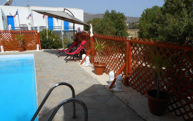 Piliouris Studios