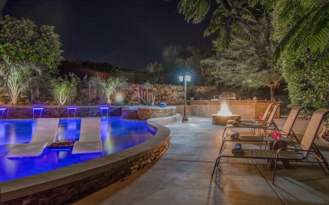 Aquarius of the Desert Six Bedroom House