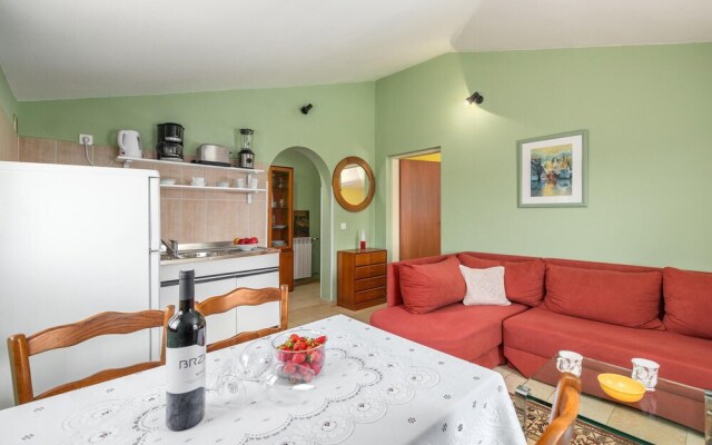 Stunning Apartment in Porec With 1 Bedrooms and Outdoor Swimming Pool