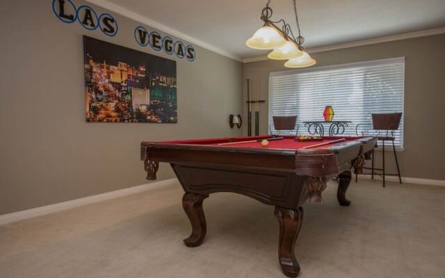 Luxurious 6BR 7min to Las Vegas Strip