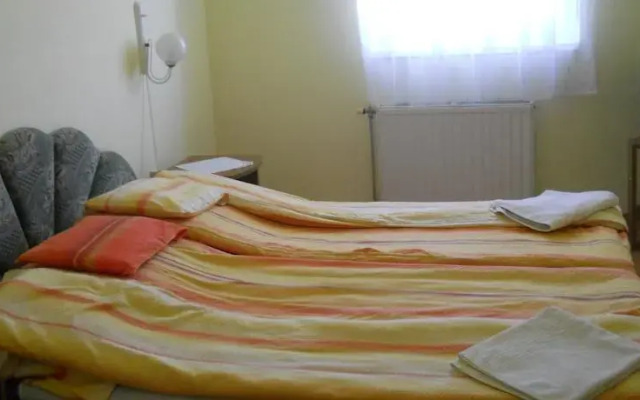 Euro Hotel ***