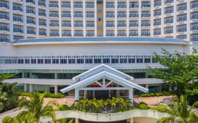 Seaview Bay Hotel