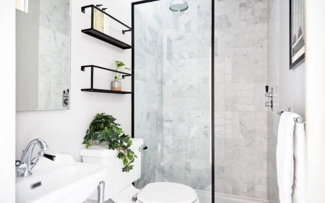 Luxurious Apartment - Minutes From Angel Tube St