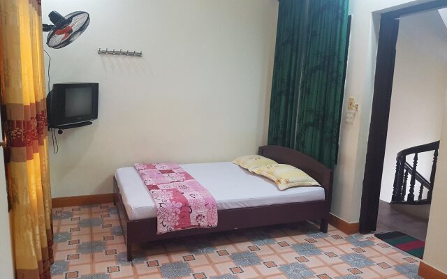 Queen Mini Hotel