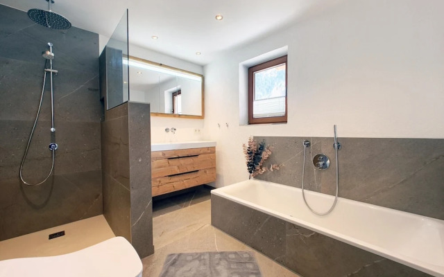 Exclusive Apartment With Garden and Whirlpool