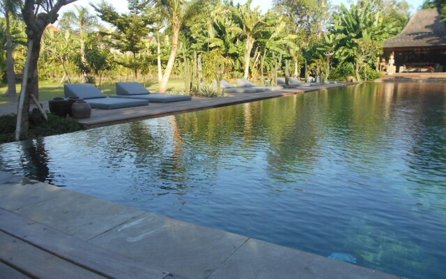Serenity Riverside