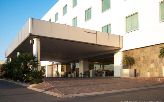 Holiday Inn Express & Suites Irapuato