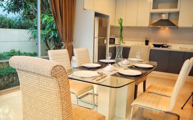 AnB Pool Villa 3BR Glass House in Pattaya