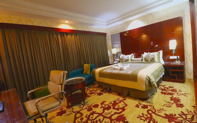 Best Western Sky City