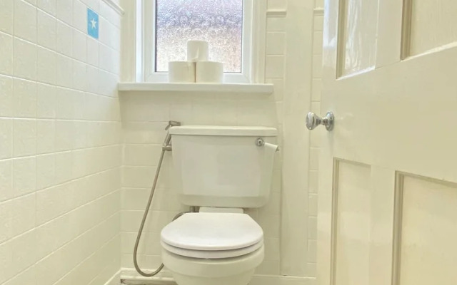 Newcastle Tranquil Terrace Retreat