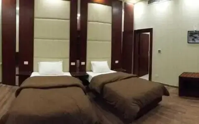 Grand Palace Hotel