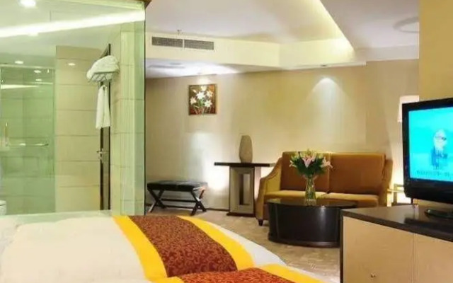 Yulong International Hotel