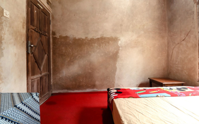 Kasmiyem Homestay by ZUZU