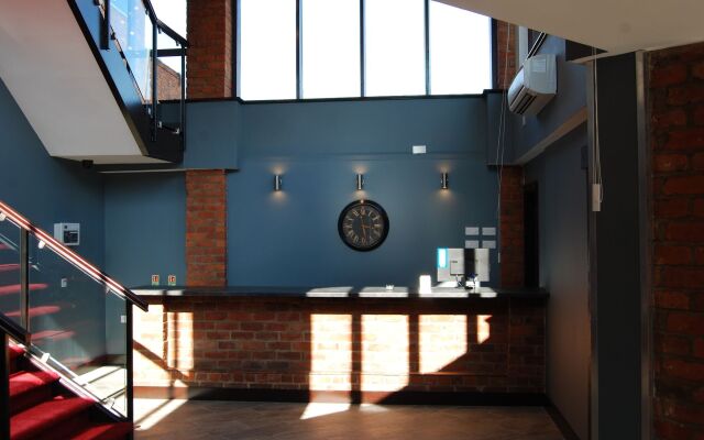 Cornmill Hotel