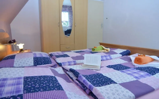 Cozy Apartment in Lichtenhain Germany With Garden