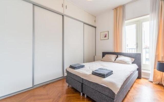 Laras Stay City Center