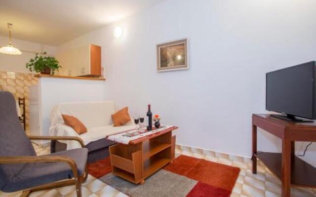 Apartment Puh 327