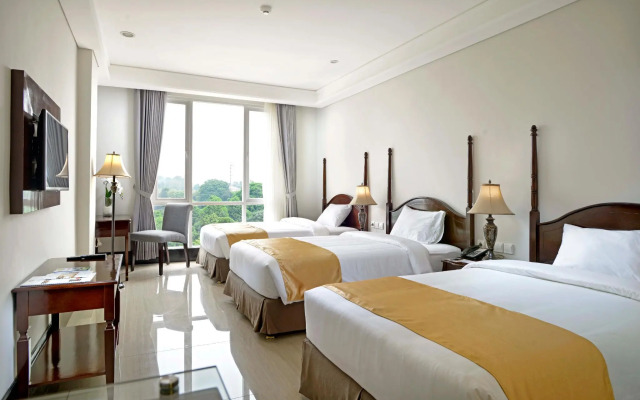 The Sahira Hotel Syariah