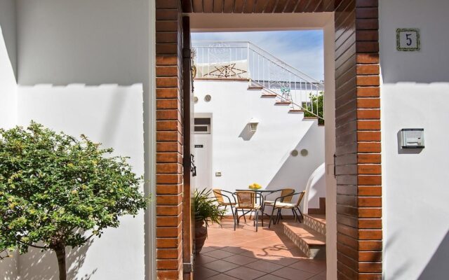 San Nicola Guest House