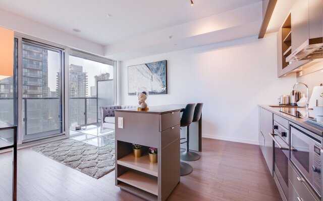Metropolis Suites - Peter St