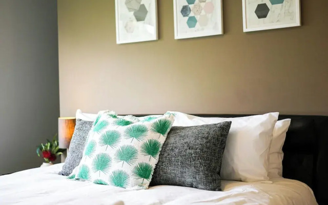StayAU Spacious Stay Point Cook