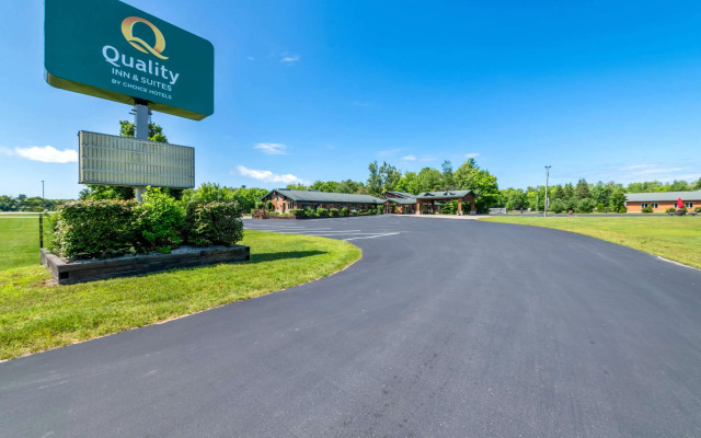 Quality Inn & Suites Munising