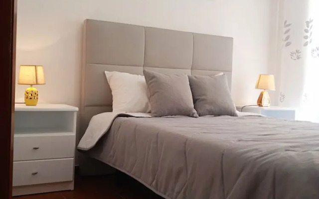 Inviting 2-bed Apartment in Nazare