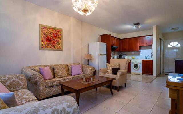 200 Meters To The Beach 2 Bedroom Appartment