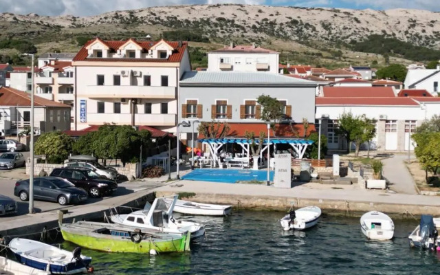 Hostel Jadran