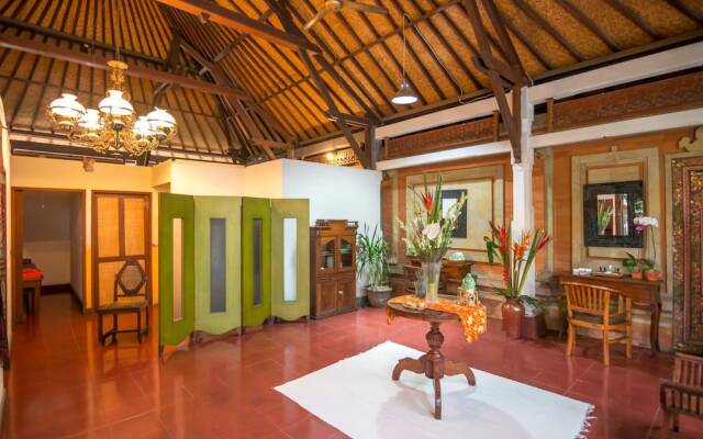 DePradha Guest House