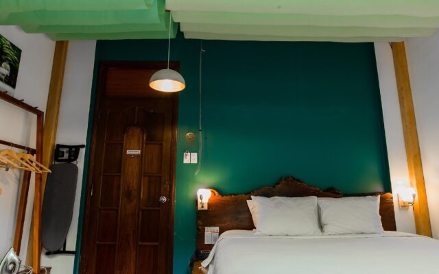 Victory Hotel Hue