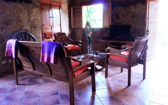 Casa Rural El Lirón