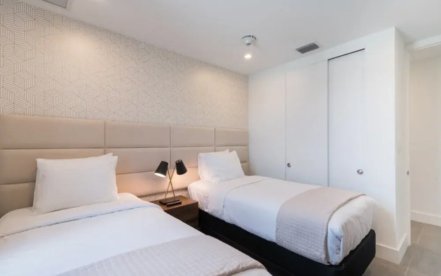 VHC Luxury Apartments 538 Apt #403