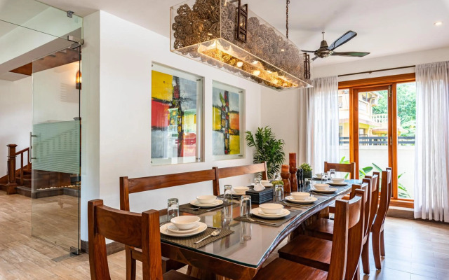 10BHK Super Luxury Villa with Private Pool