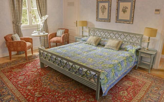 Selena - Luxurious Villa in Marbella Hill Club