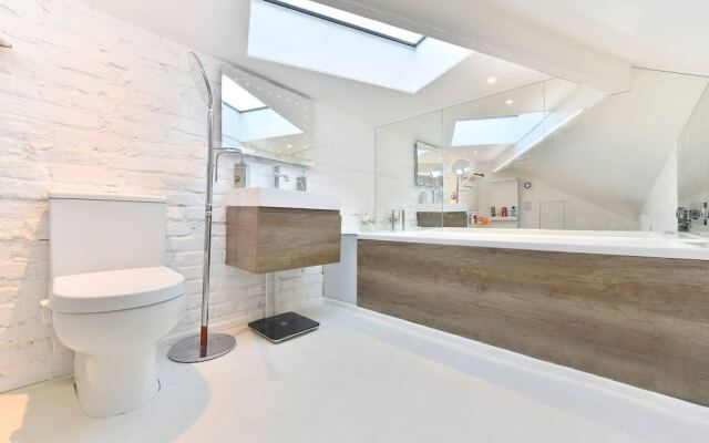 Elegant Flat 5mins Walk From Tate Britain,sleeps 4