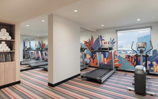 Ibis Mumbai Bkc