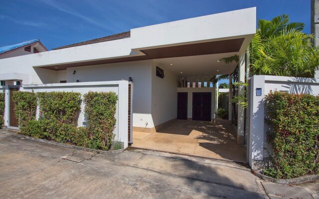 Trendy 3br Pool Villa by Intira Villa