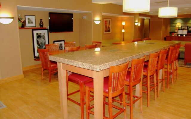 Hampton Inn Garden City