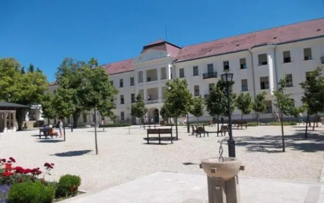 Liliom Apartments Balatonfüred
