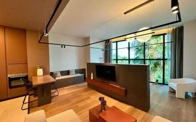 Zins Luxury Apartment 02