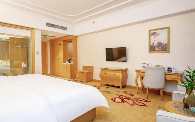 Venus International Hotel(Dongguan Songshan Lake Huawei University Store)