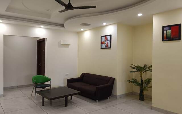 The Indian Hotel & Kitchen